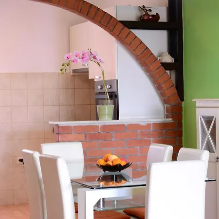 Vodanovic Apartment Podgora