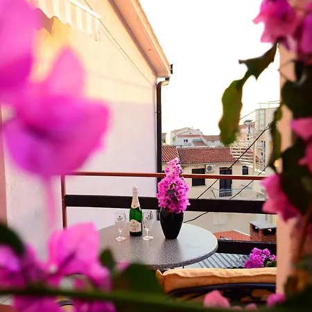 Vodanovic Apartment