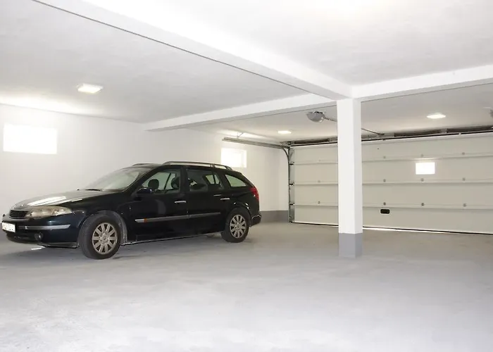 Vodanovic Podgora (Split-Dalmatia)